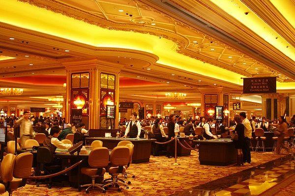 Làm thế nào để tạo một bài thuyết trình về chủ đề hấp dẫn và ấn tượng?